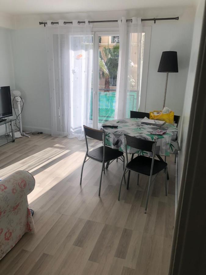 Residence L'Aurore 勒卡内 外观 照片